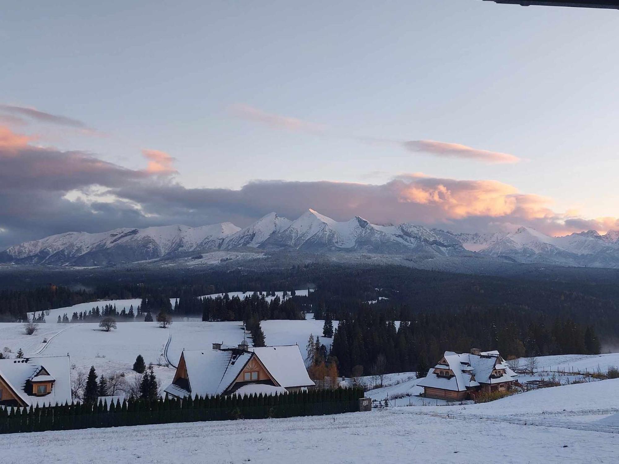Pokoje Goscinne Panorama Rzepiska Exteriér fotografie